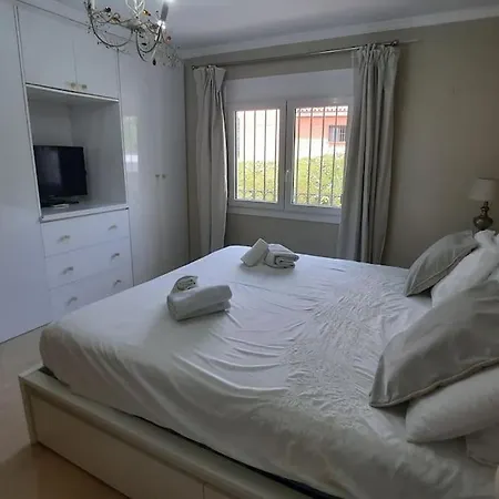 Villa Mimosas